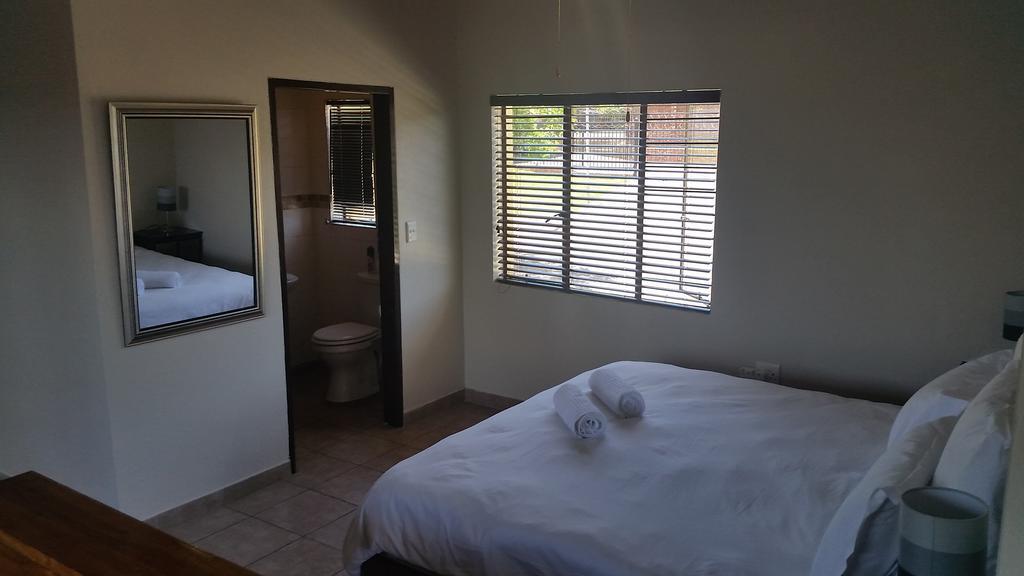 Private Apartments & Biz Stays Pretoria Bagian luar foto
