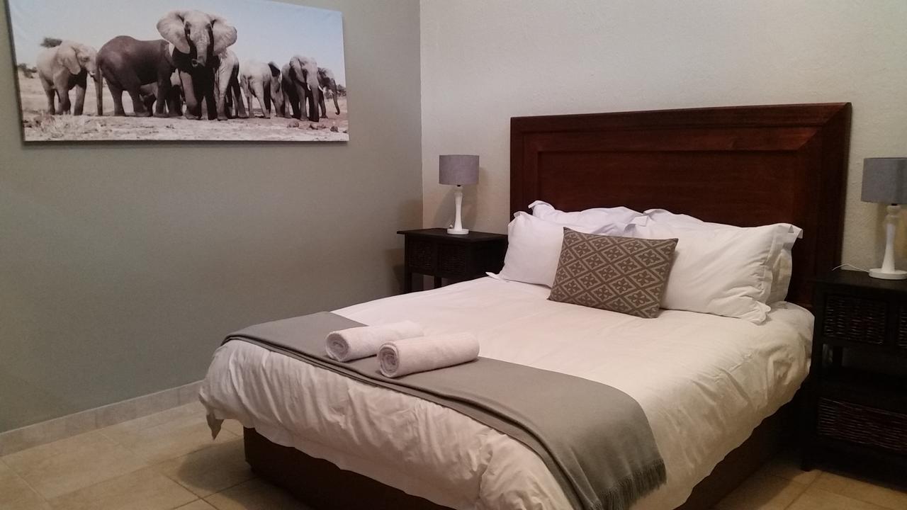 Private Apartments & Biz Stays Pretoria Bagian luar foto