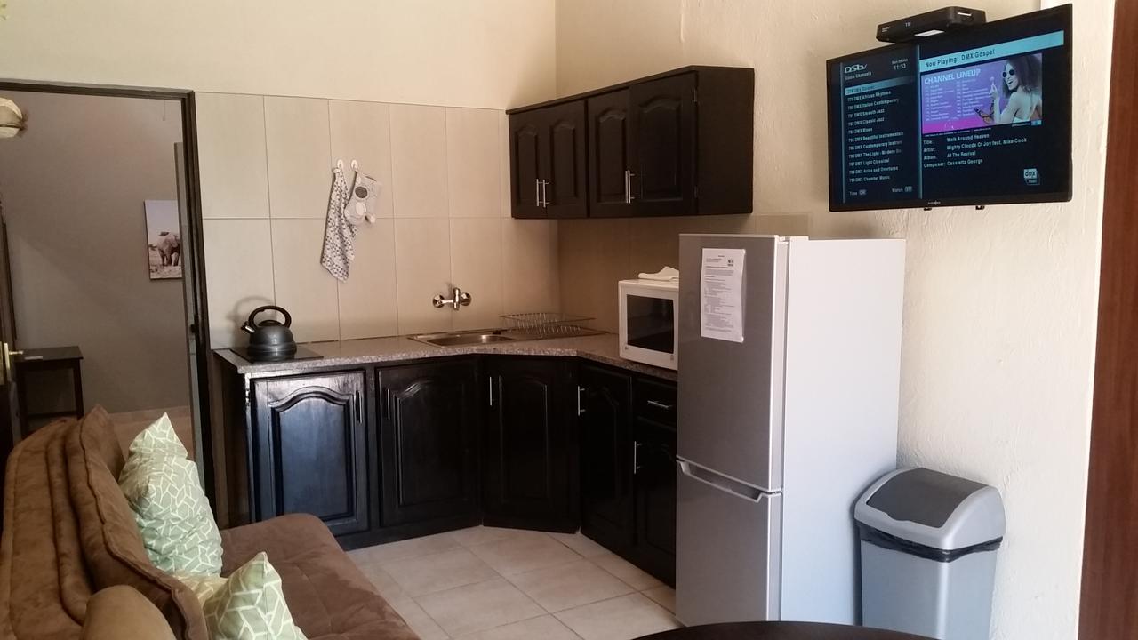 Private Apartments & Biz Stays Pretoria Bagian luar foto